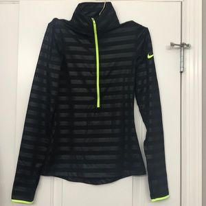 Nike Pro half-zip Running top - Hyperwarm series